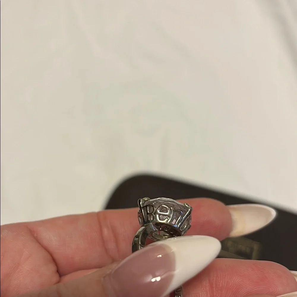 Henri Bendel Silver Bracelet - Picture 3 of 6